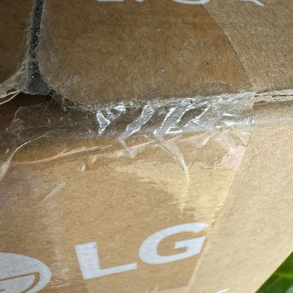 LG QHD Monitor - Brown Box